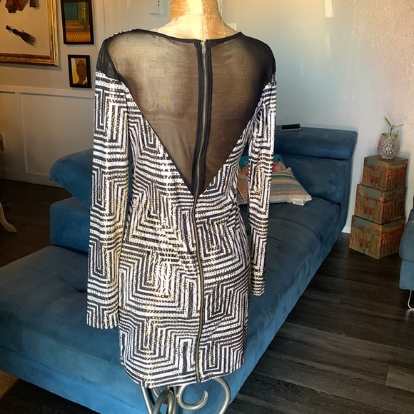 NWOT Bebe Dress - Picture 2 of 2